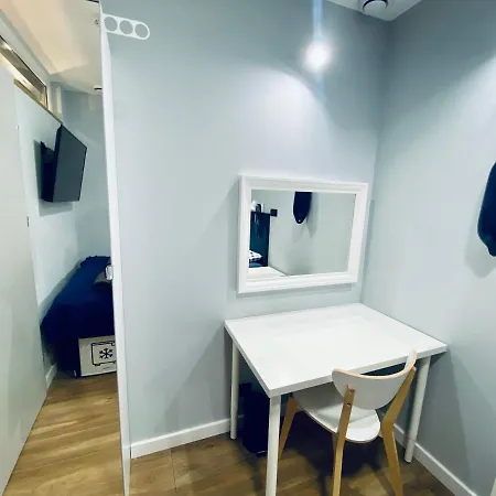 Thruster - Rooms, Kitchen, Chill-Out Zone-Netflix, Lobby-Netflix Gdynia Exterior photo