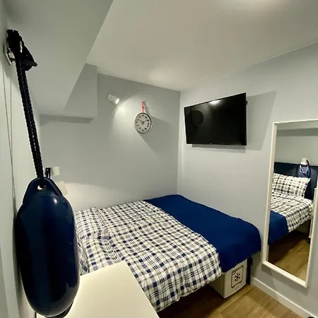 Thruster - Rooms, Kitchen, Chill-Out Zone-Netflix, Lobby-Netflix Gdynia Exterior photo