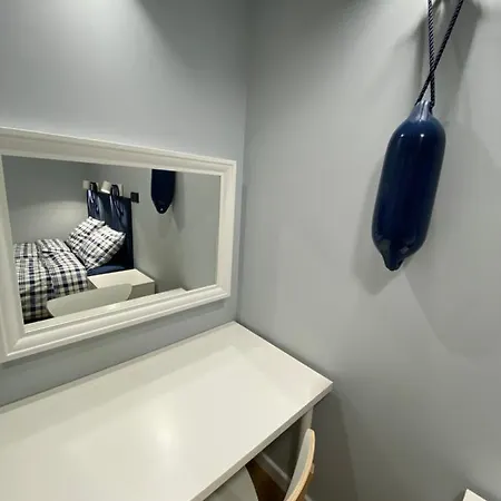 Thruster - Rooms, Kitchen, Chill-Out Zone-Netflix, Lobby-Netflix Gdynia Exterior photo