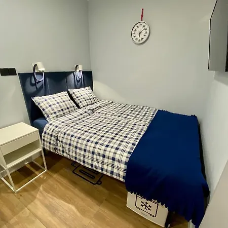 Thruster - Rooms, Kitchen, Chill-Out Zone-Netflix, Lobby-Netflix Gdynia Exterior photo