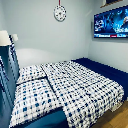 Thruster - Rooms, Kitchen, Chill-Out Zone-Netflix, Lobby-Netflix Gdynia Exterior photo