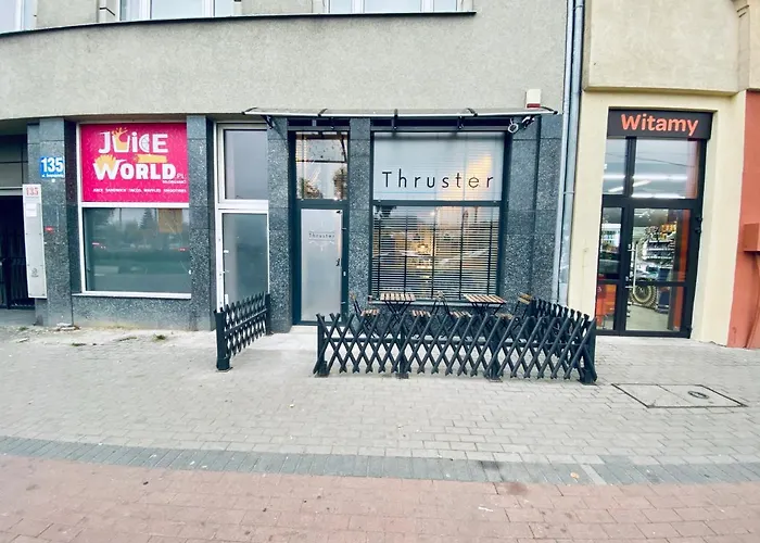 Thruster - mini kino, lobby, kuchnia, netflix
