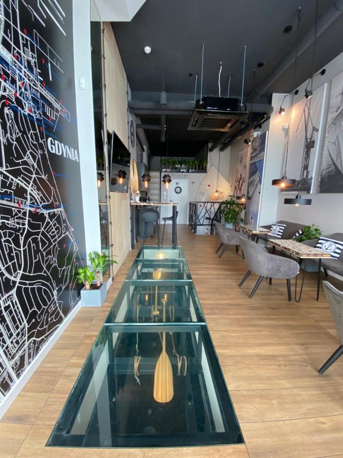 Hotel Thruster - Mini Kino, Lobby, Kuchnia, Netflix Gdynia